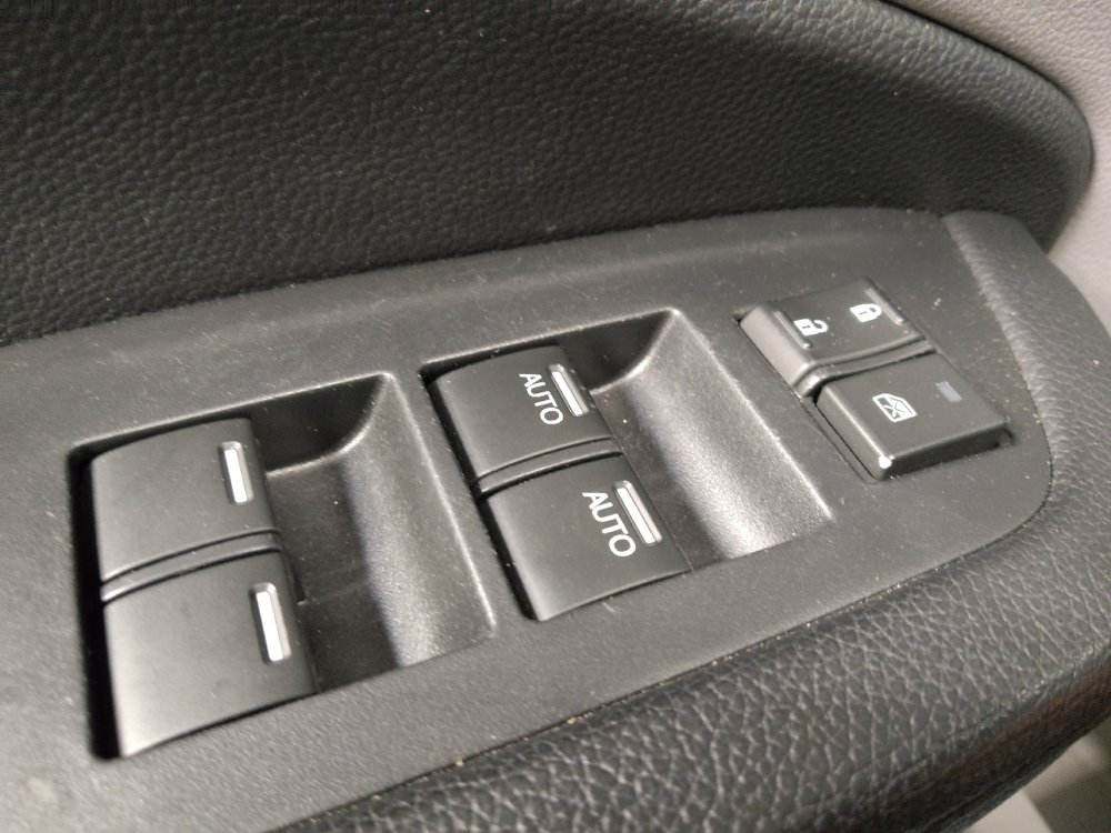 Used 2017 Honda Pilot EX-L image 27