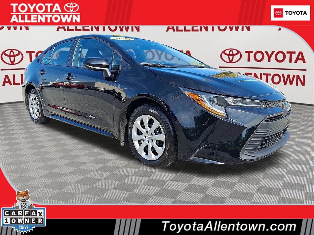 Used 2025 Toyota Corolla LE