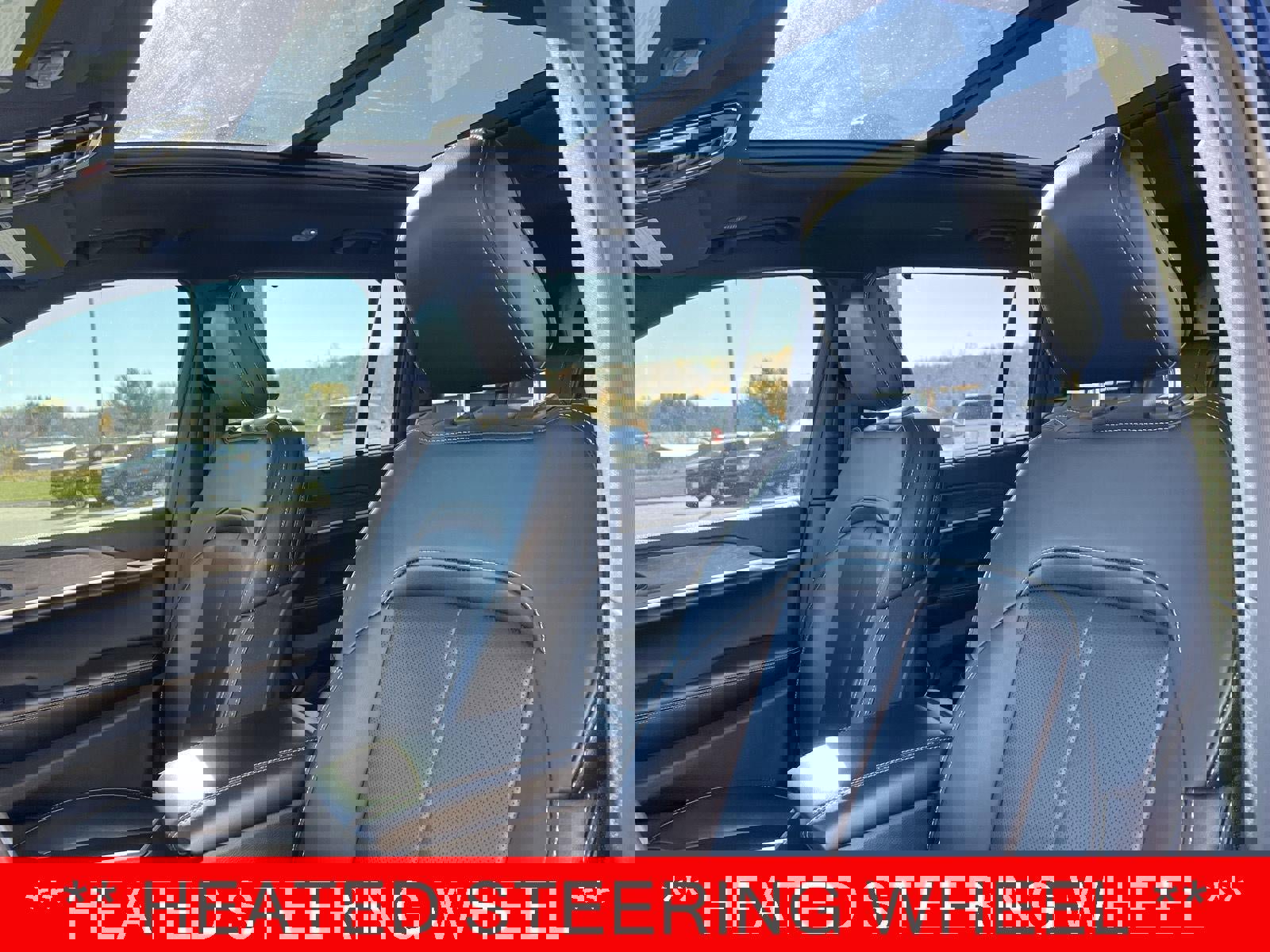 Used 2025 Jeep Grand Cherokee L Limited w/ Luxury Tech Group II image 2