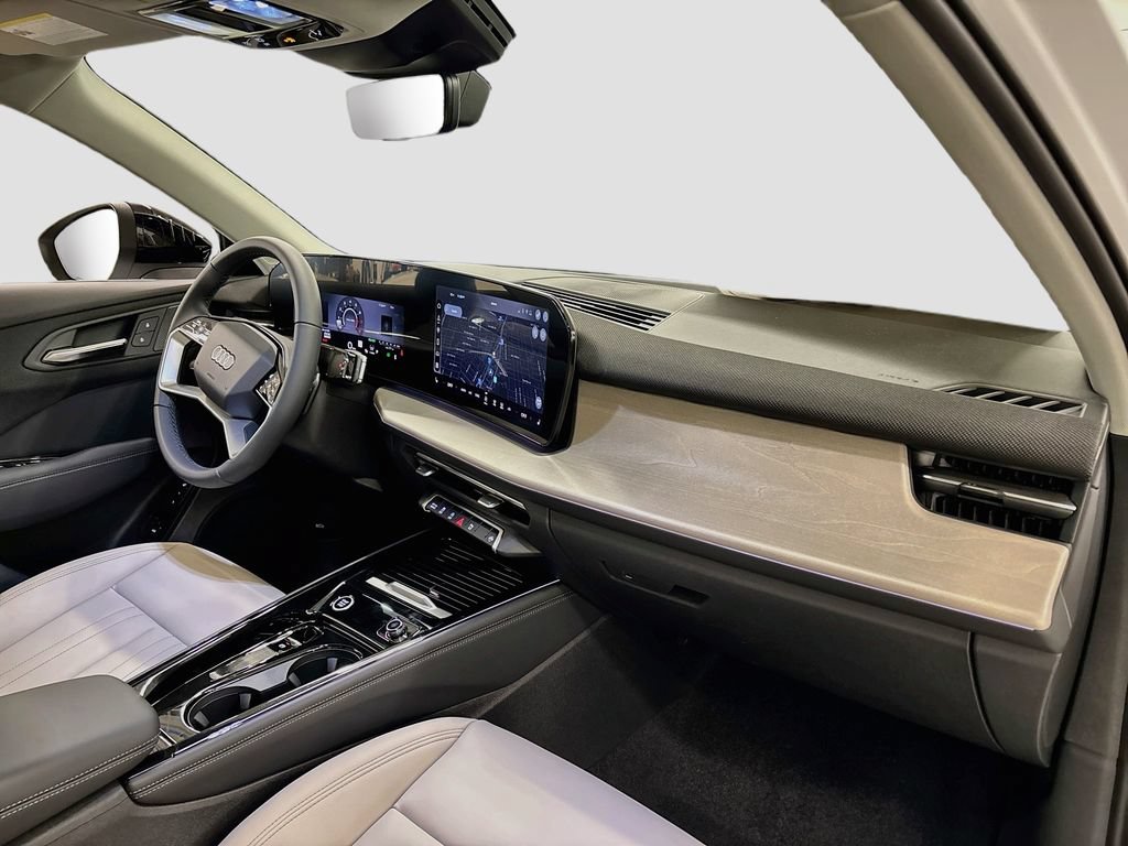 New 2026 Audi Q3 quattro 2.0T AWD/4WD image 14