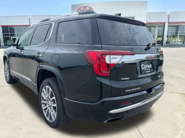 Used 2023 GMC Acadia Denali w/ Denali Technology Package AWD/4WD image 3