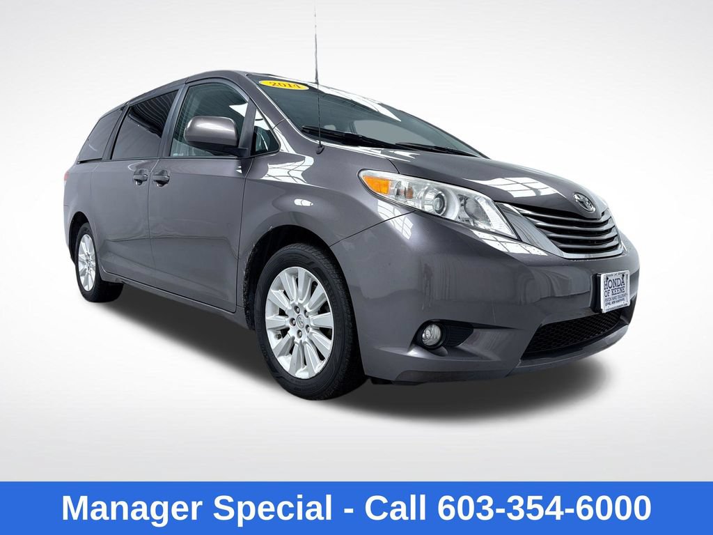 Used 2014 Toyota Sienna XLE AWD/4WD image 1