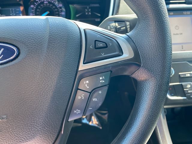 Used 2019 Ford Fusion SE FWD image 20