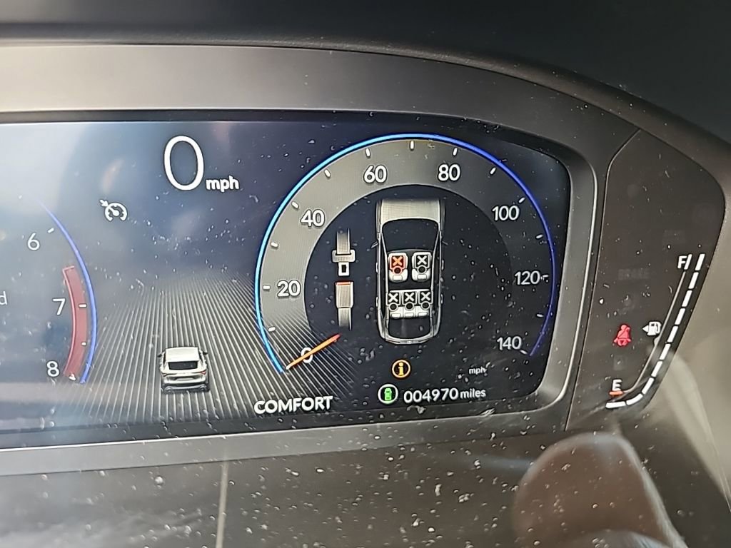 Used 2025 Acura ADX A-Spec image 10