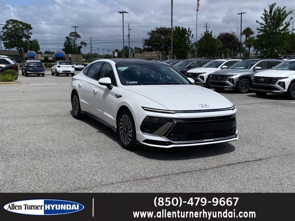 New 2026 Hyundai Sonata SEL FWD image 1