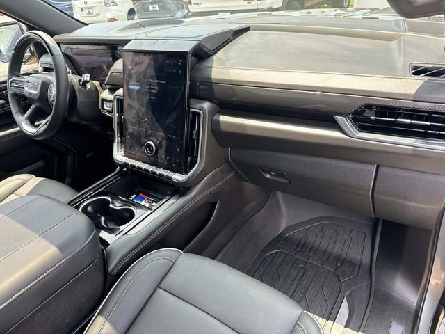 Used 2026 GMC Yukon Elevation w/ Elevation Premium Package RWD image 17