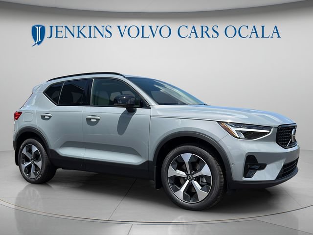 New 2026 Volvo XC40 B5 Plus w/ Protection Package Premier