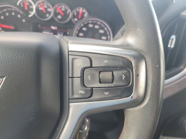Used 2022 Chevrolet Silverado 2500 Custom w/ Custom Value Package image 15