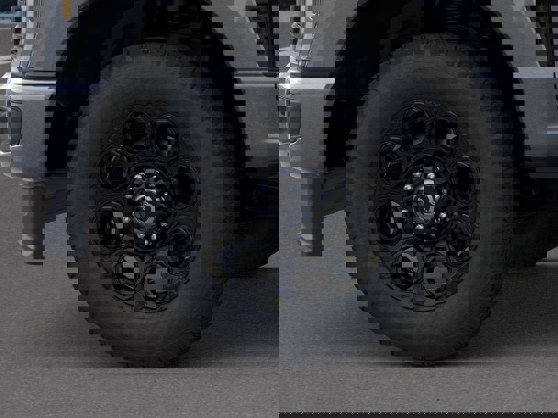 New 2026 Ford F250 Lariat w/ Black Appearance Package image 19