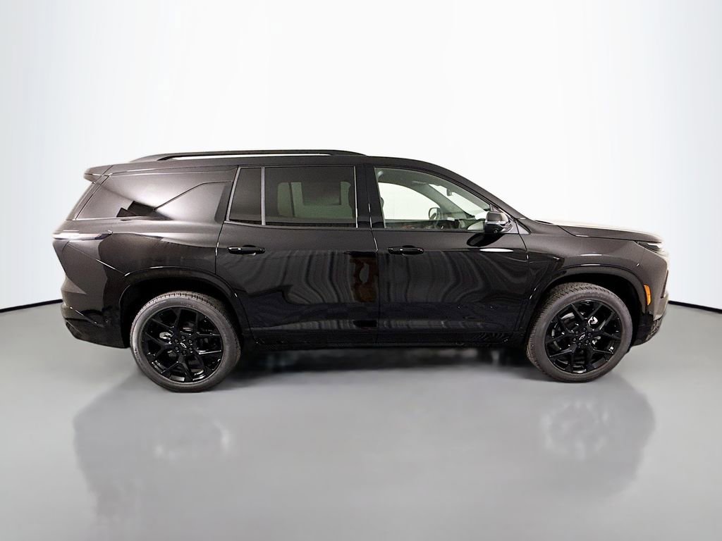 New 2026 Chevrolet Traverse RS w/ LPO, Floor Liner Package image 8