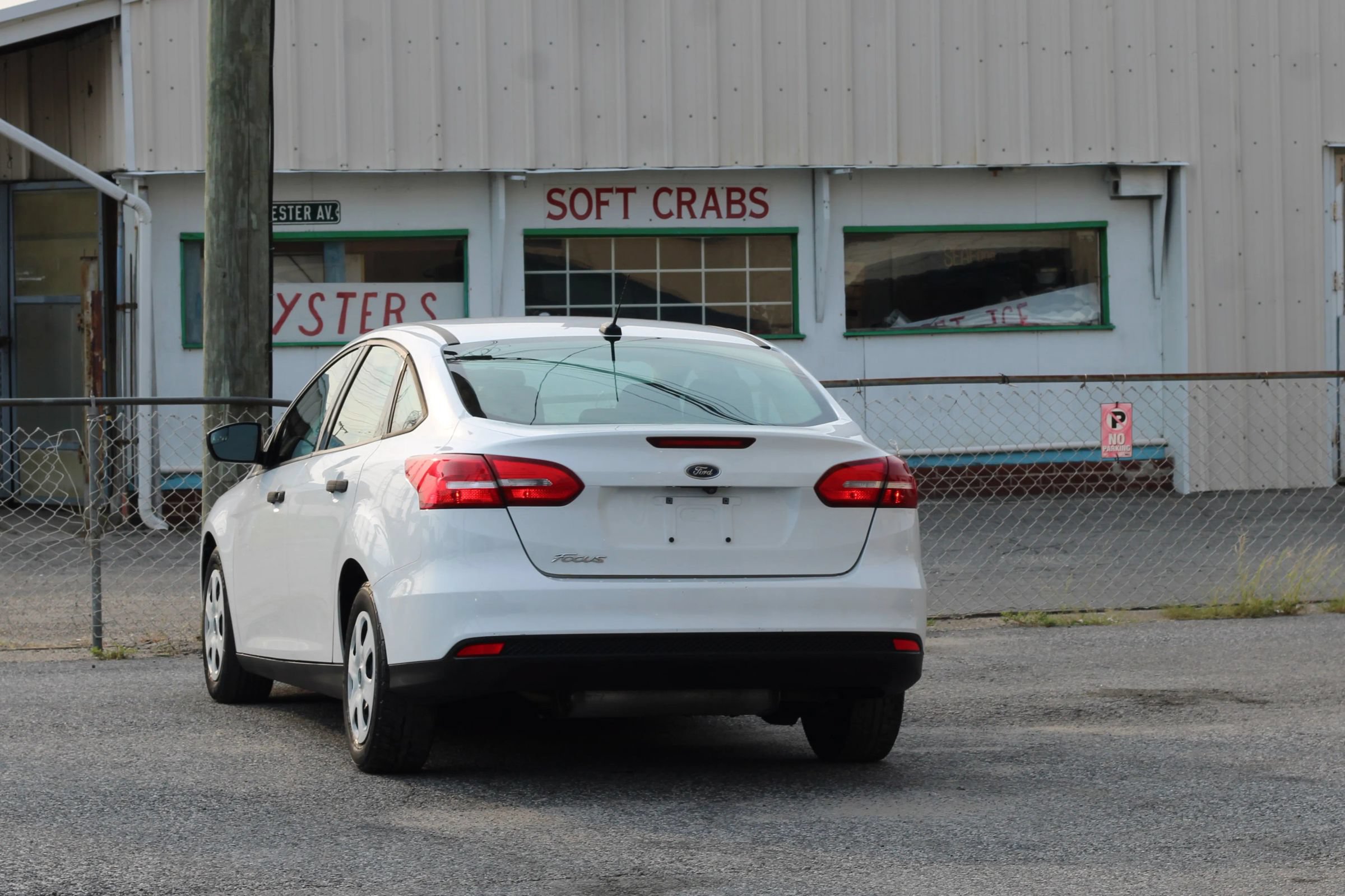 Used 2017 Ford Focus S FWD image 6