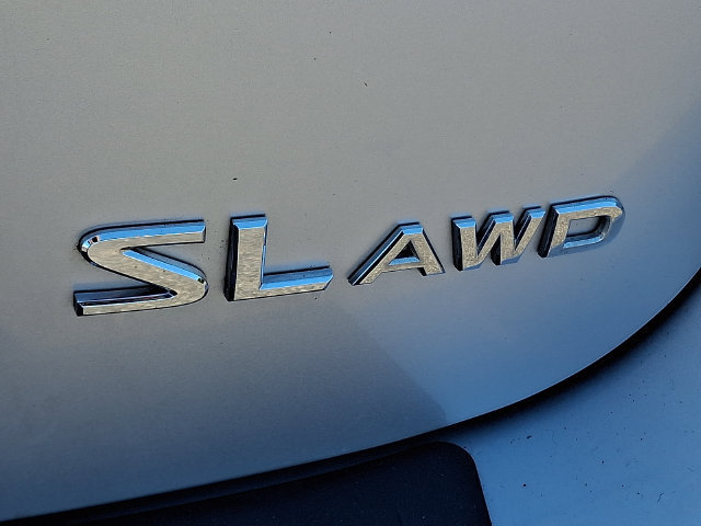 Used 2012 Nissan Rogue SL AWD/4WD image 32