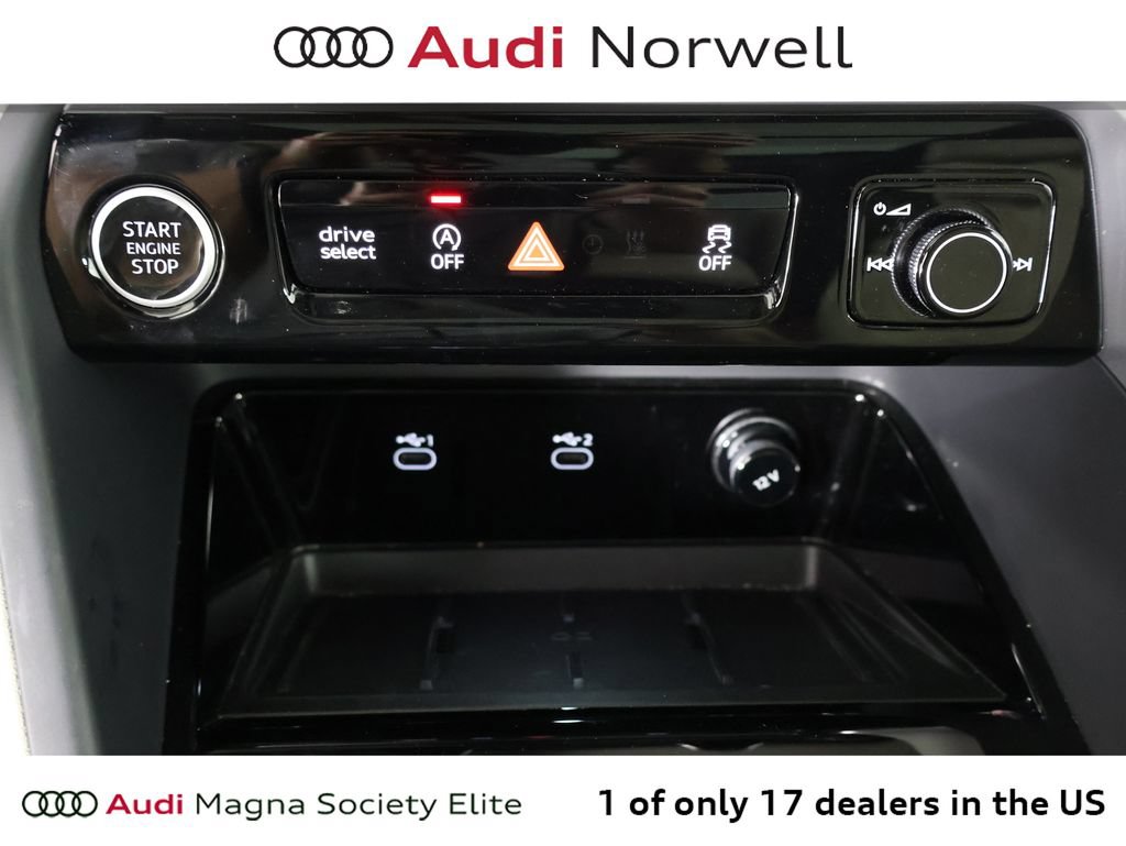 Used 2025 Audi Q5 Premium w/ Convenience Package AWD/4WD image 6