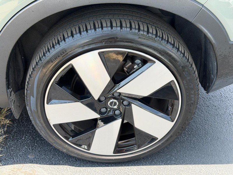 Used 2023 Volvo C40 P8 Recharge Ultimate AWD/4WD image 8