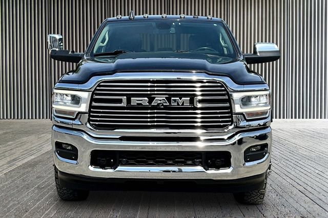 Used 2019 RAM 3500 Laramie image 3