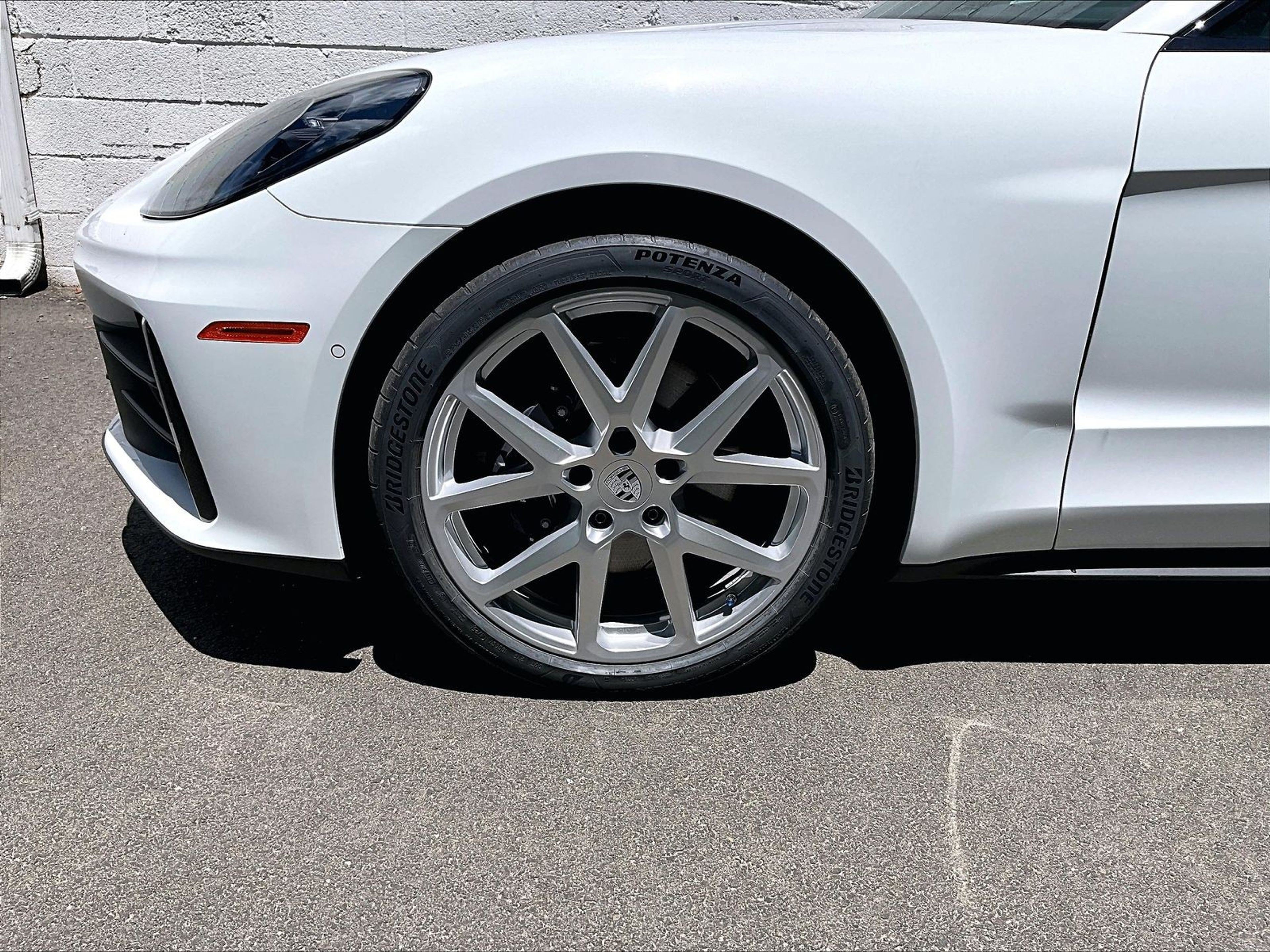 New 2026 Porsche Panamera 4 AWD/4WD image 13