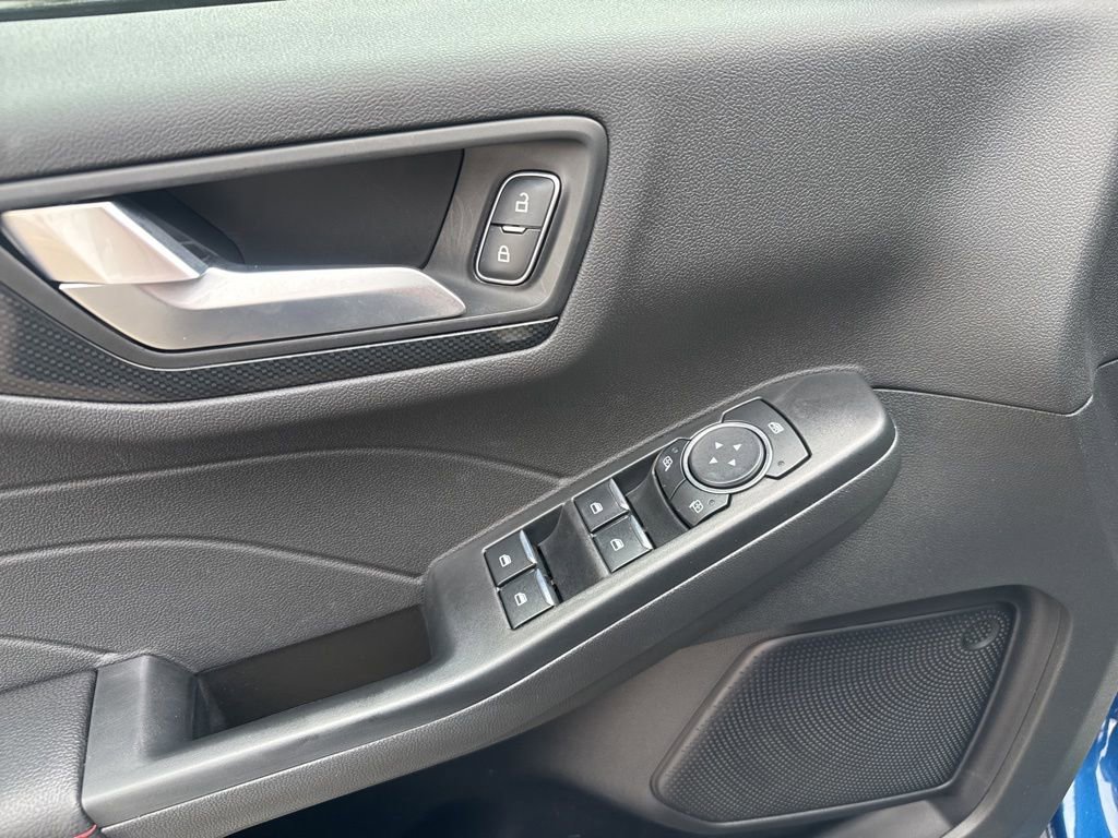 Used 2023 Ford Escape ST-Line w/ Tech Pack #1 image 8