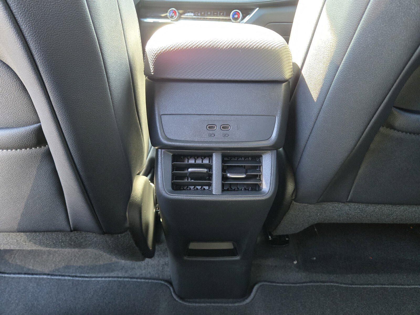 New 2026 Chevrolet Equinox LT w/ Convenience Package II image 10