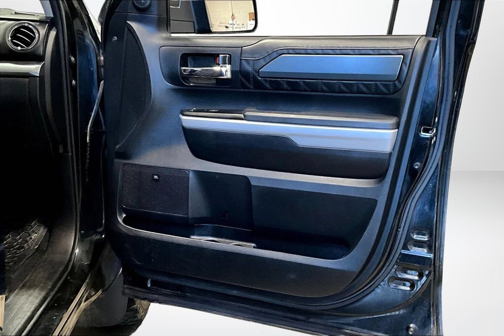 Used 2018 Toyota Tundra Platinum AWD/4WD image 28