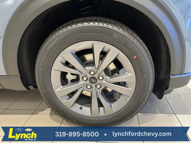New 2026 Ford Explorer Active w/ Active Comfort Package AWD/4WD image 25