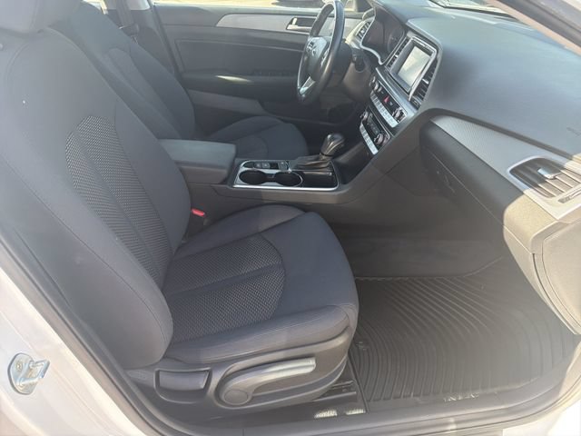 Used 2018 Hyundai Sonata SEL w/ Tech Package 02 FWD image 15