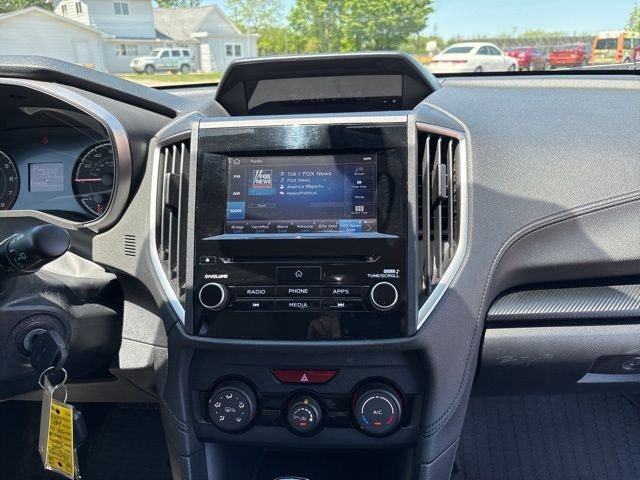 Used 2019 Subaru Crosstrek 2.0i Premium AWD/4WD image 8