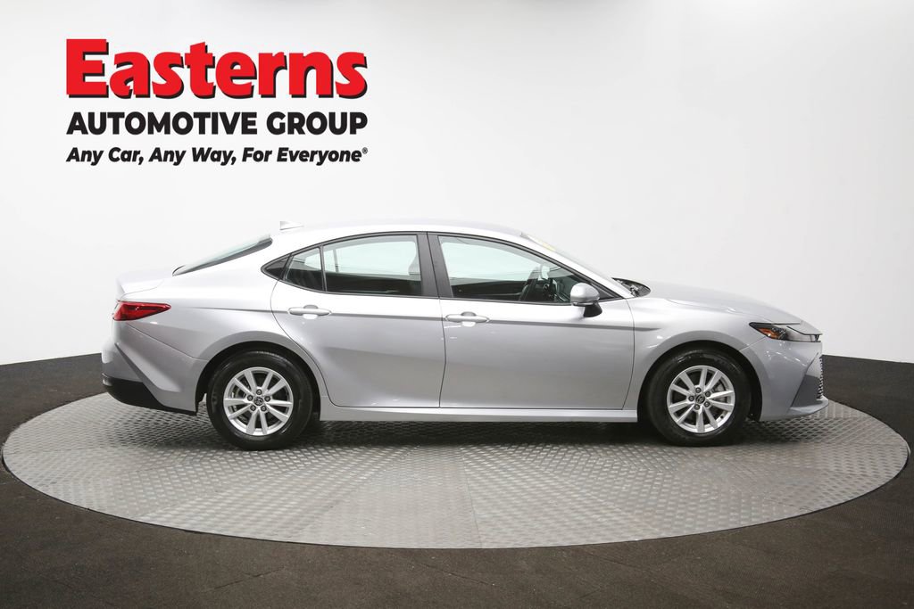 Used 2025 Toyota Camry LE image 47