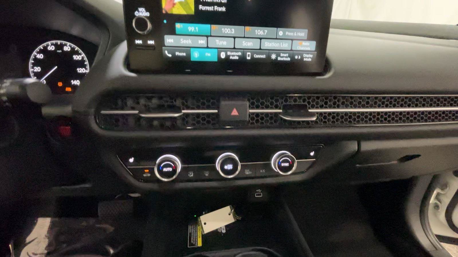 Certified 2025 Honda HR-V EX-L image 35