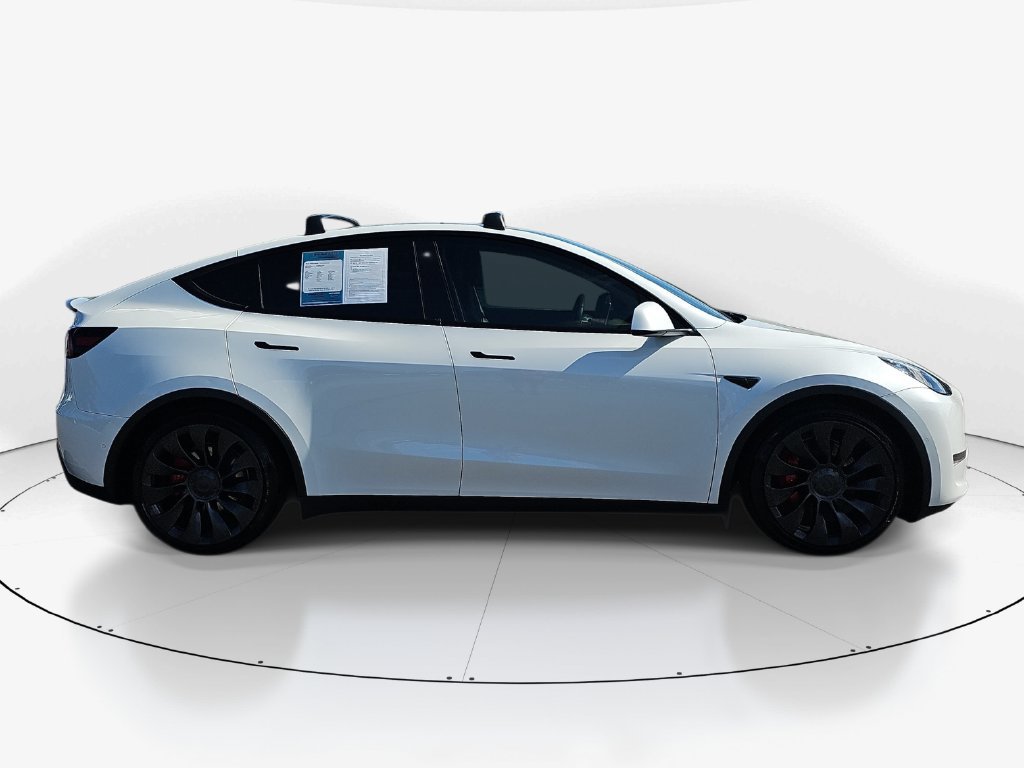 Used 2022 Tesla Model Y Performance AWD/4WD image 5