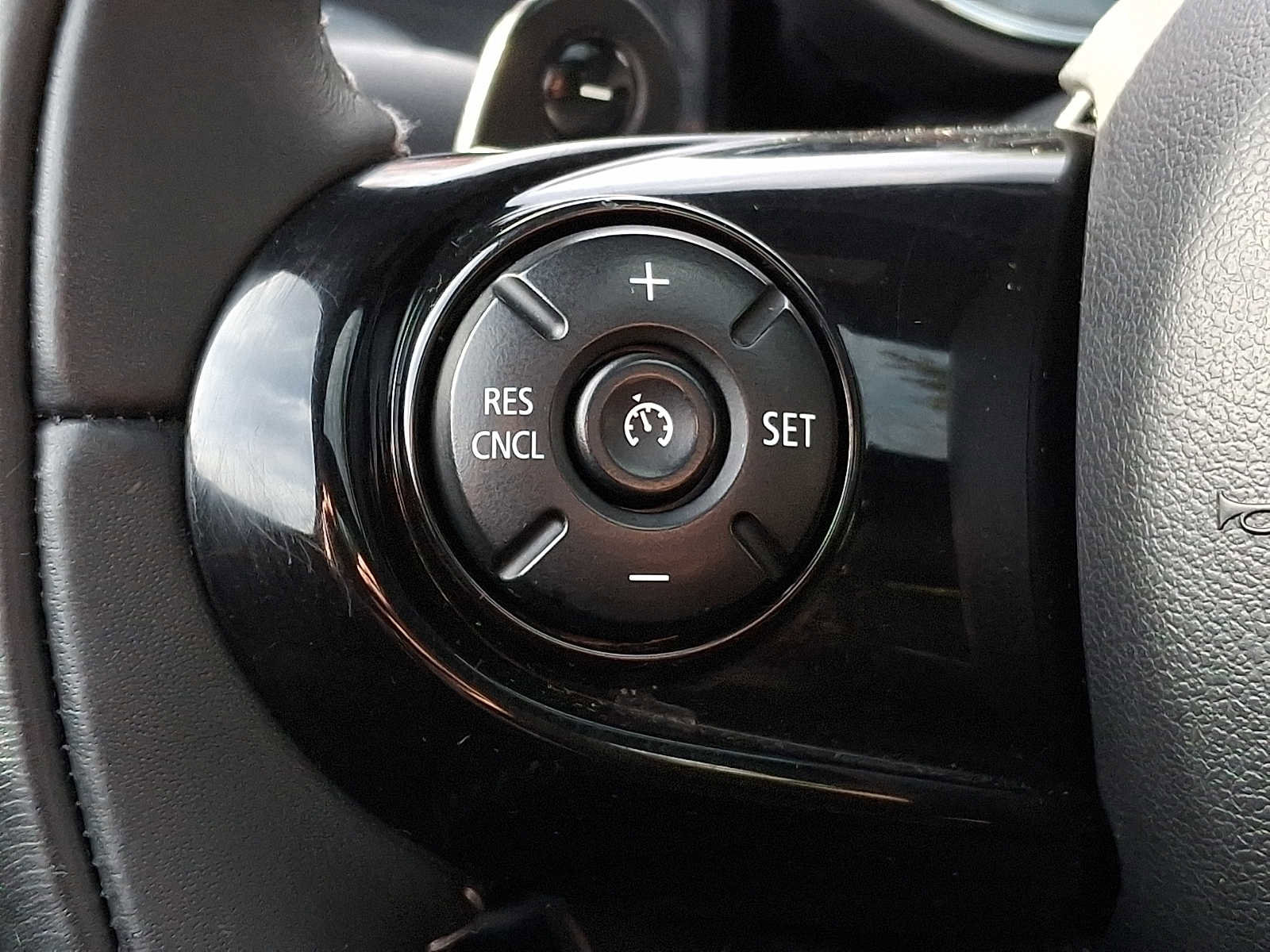 Used 2020 MINI Cooper S image 17