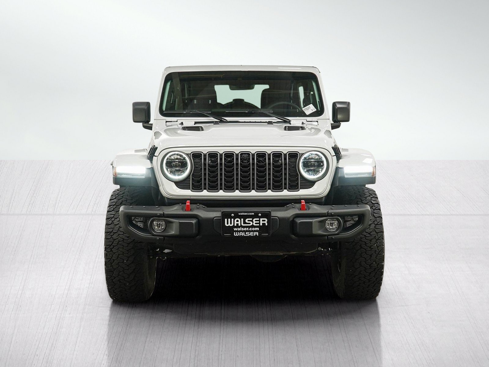 Used 2025 Jeep Wrangler Unlimited Rubicon AWD/4WD image 8