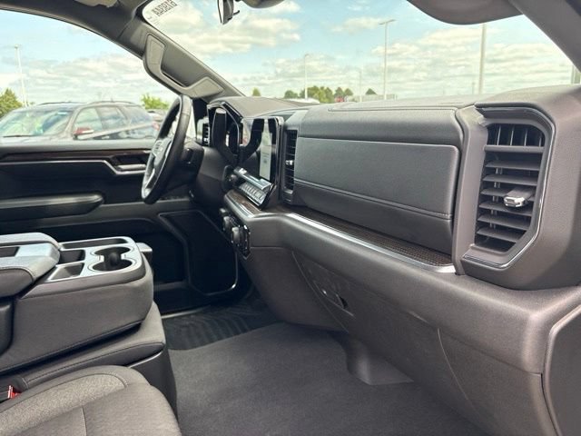 Certified 2025 Chevrolet Silverado 1500 LT w/ Convenience Package II AWD/4WD image 26