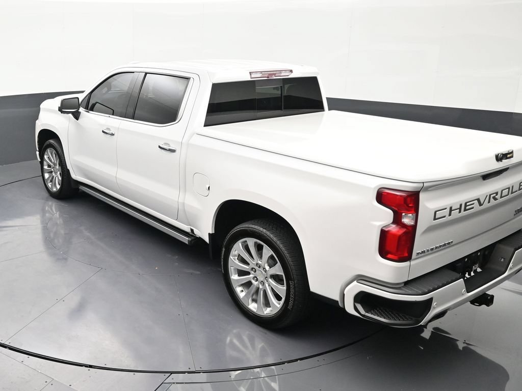 Used 2021 Chevrolet Silverado 1500 High Country w/ Technology Package AWD/4WD image 14