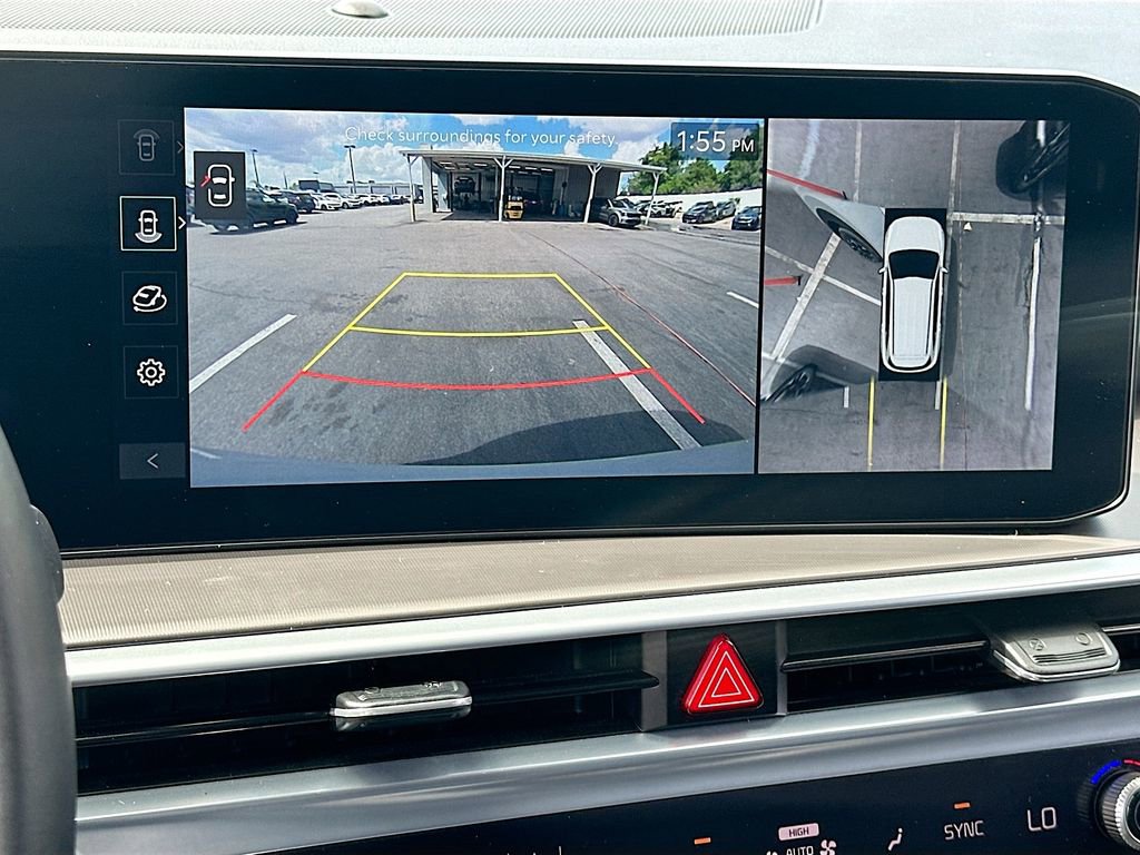 Certified 2024 Kia Sorento SX image 14