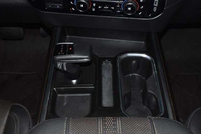 Used 2023 Chevrolet Silverado 1500 High Country w/ Technology Package image 19