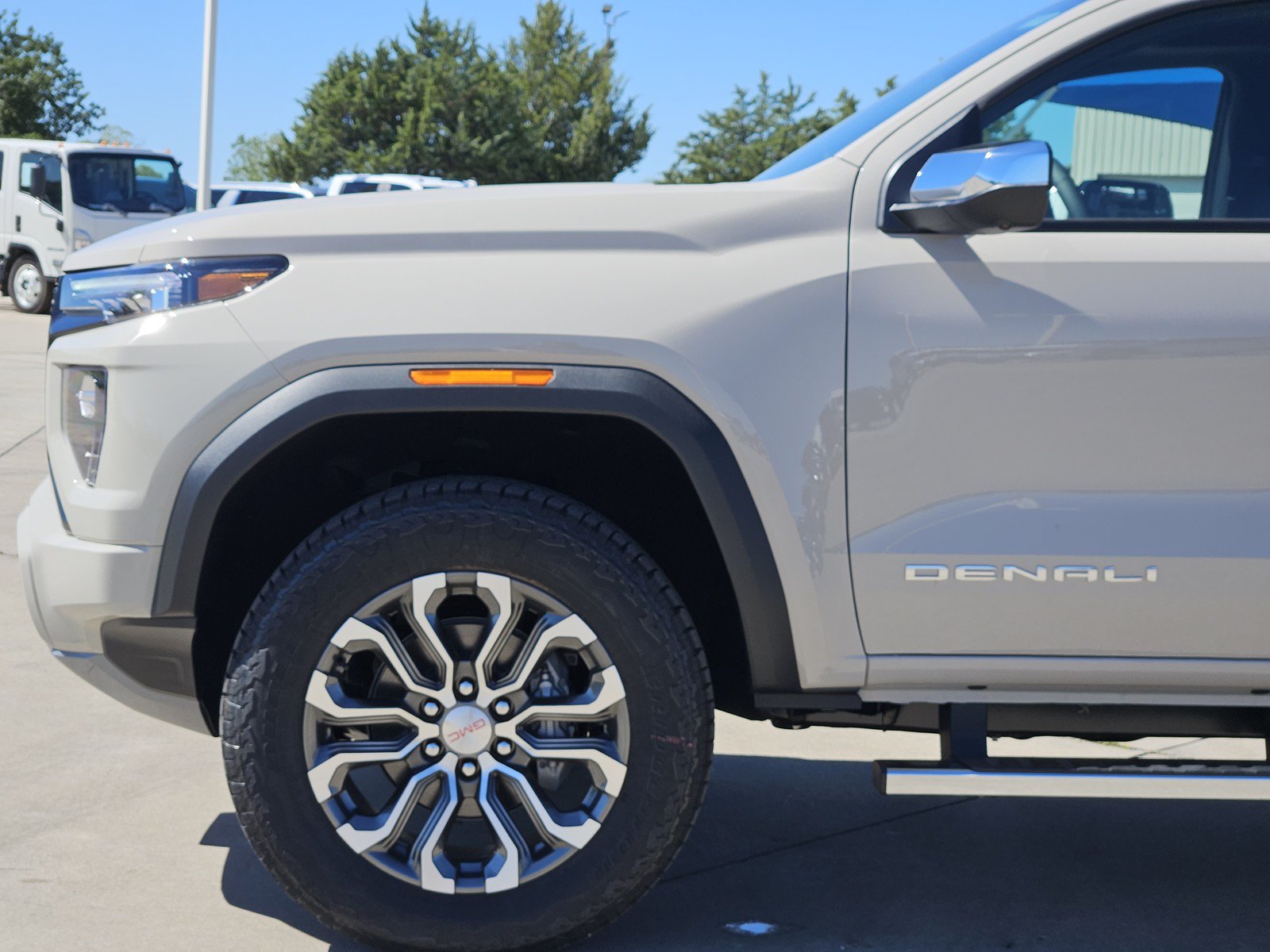New 2026 GMC Canyon Denali AWD/4WD image 6