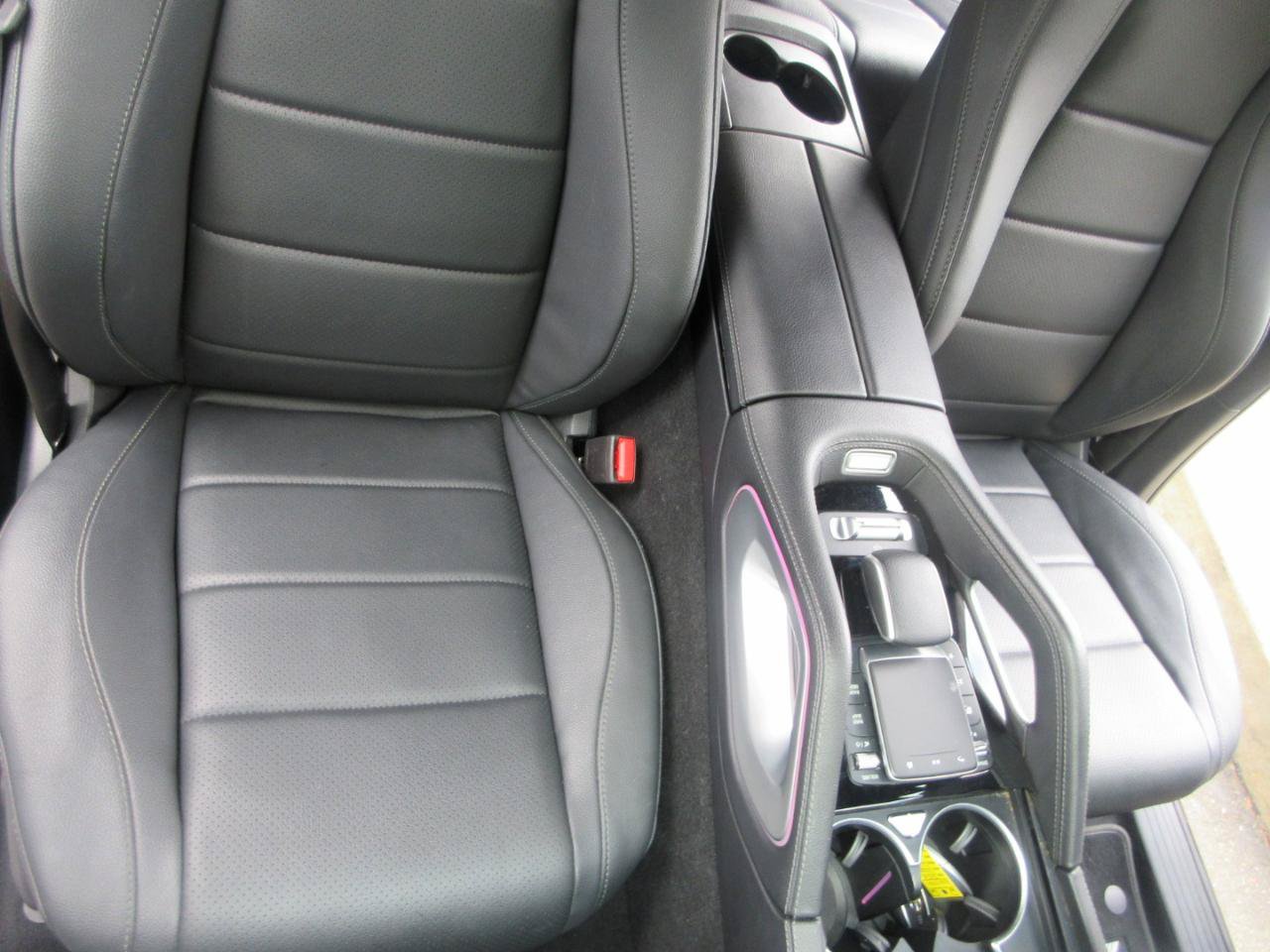 Used 2024 Mercedes-Benz GLS 450 4MATIC w/ AMG Line Exterior image 28