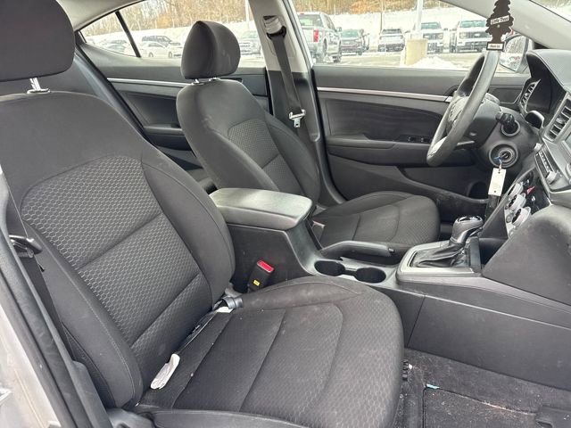Used 2019 Hyundai Elantra SE w/ Cargo Package image 12