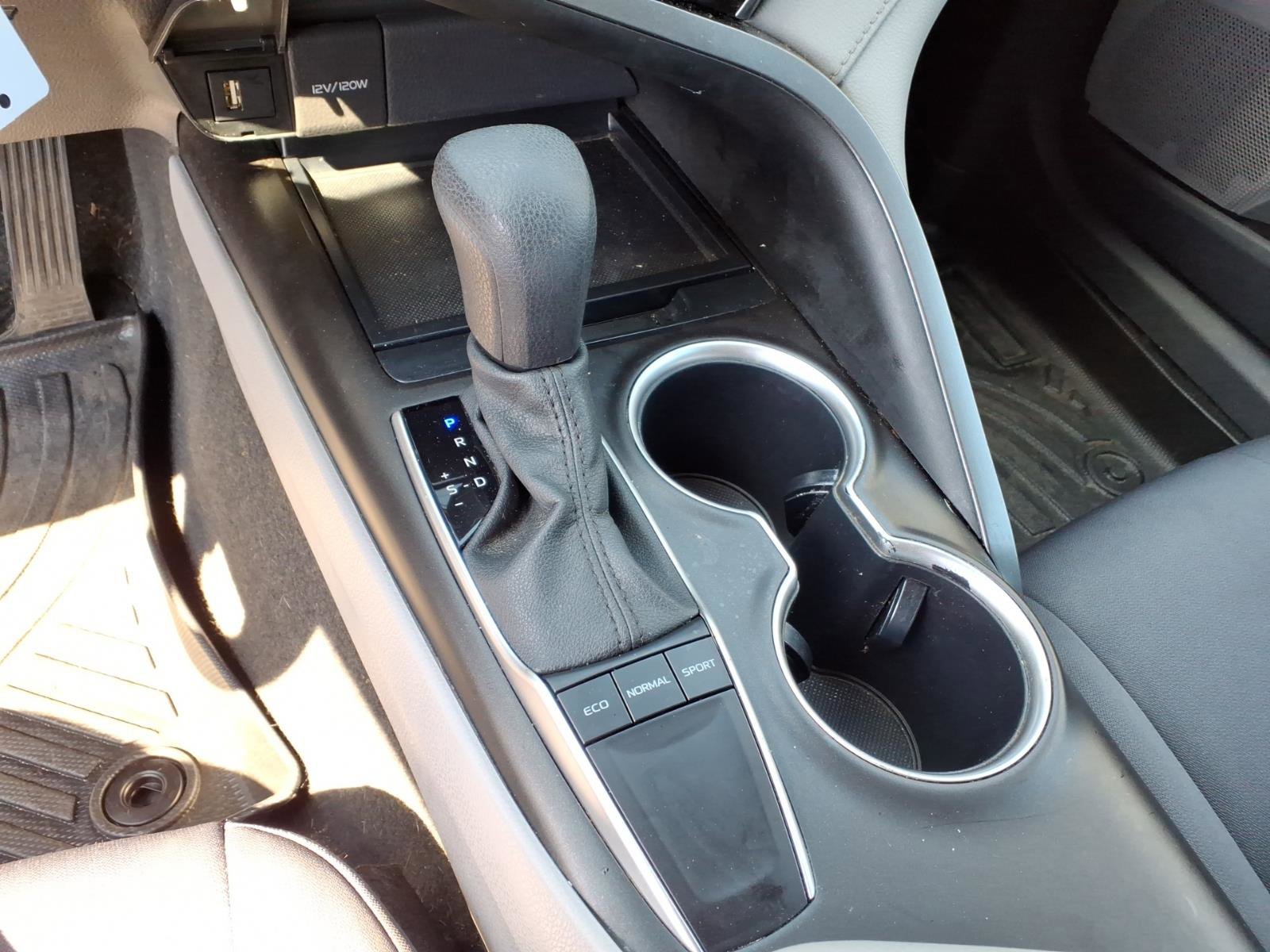 Certified 2023 Toyota Camry LE image 9