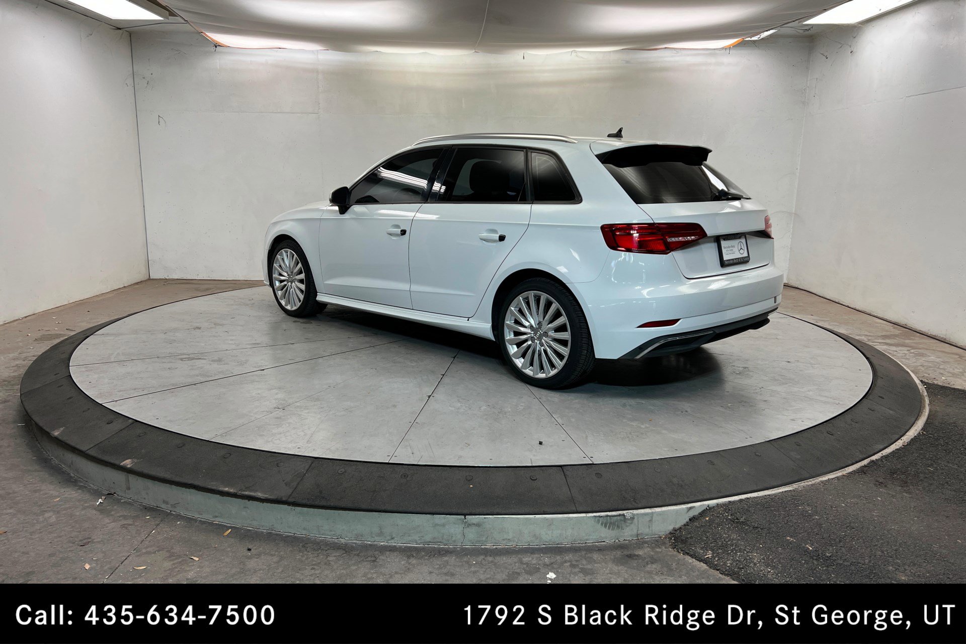 Used 2017 Audi A3 e-tron Premium w/ Sport Package image 3