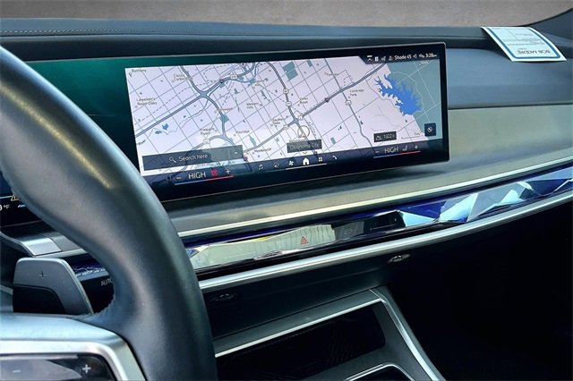 Used 2023 BMW 760i xDrive image 6