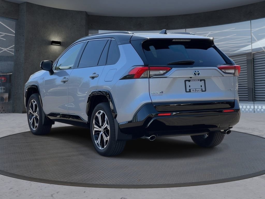 Used 2023 Toyota RAV4 XSE w/ Weather Package AWD/4WD image 3