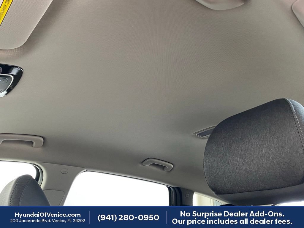 Certified 2023 Hyundai Santa Fe SEL FWD image 16