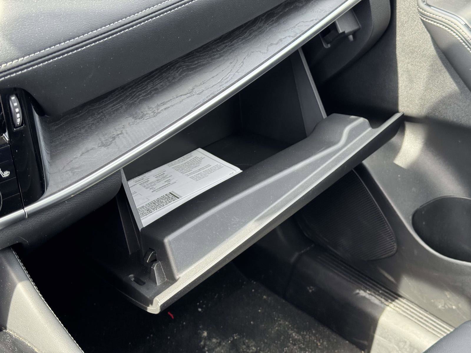 Used 2021 Nissan Rogue SL image 32