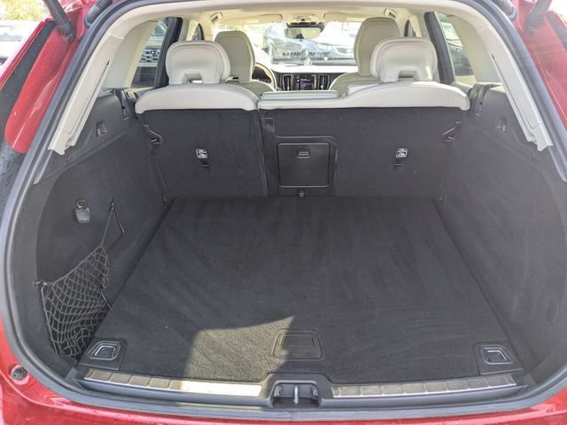 Used 2021 Volvo XC60 T6 Inscription AWD/4WD image 12