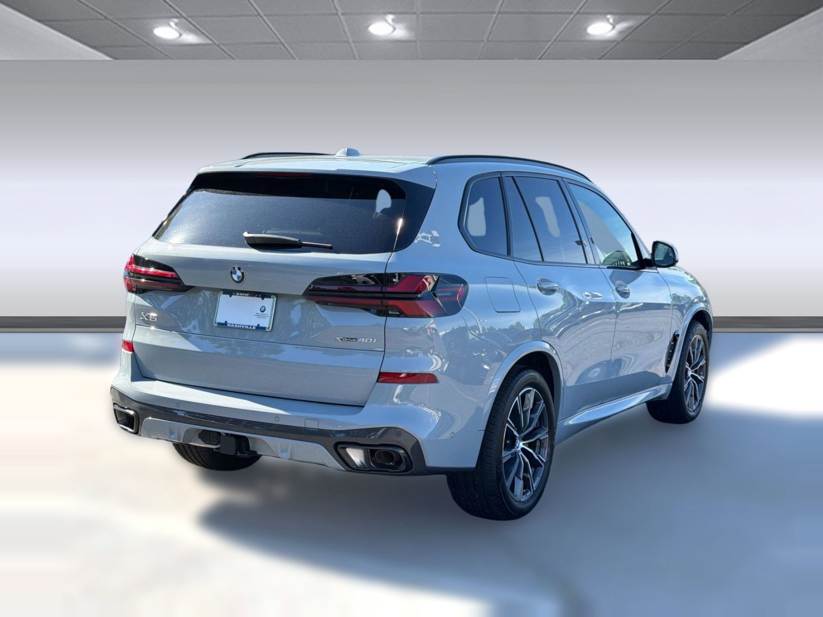 Certified 2025 BMW X5 xDrive40i w/ M Sport Package AWD/4WD image 9