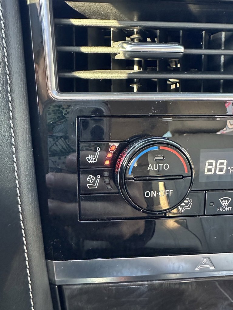 Used 2022 Nissan Armada Platinum w/ Captain's Chairs Package image 19