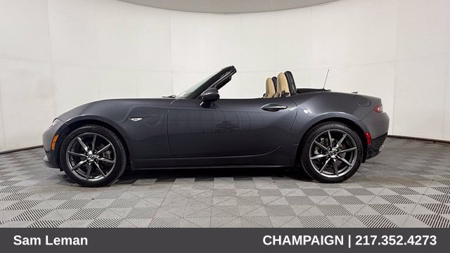 Used 2016 MAZDA MX-5 Miata Grand Touring RWD image 8