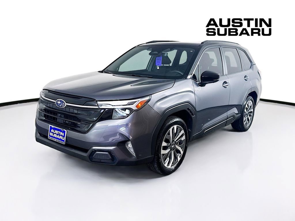 Used 2025 Subaru Forester Touring image 3