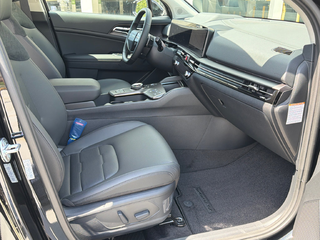New 2027 Kia Sportage SX Prestige AWD/4WD image 12